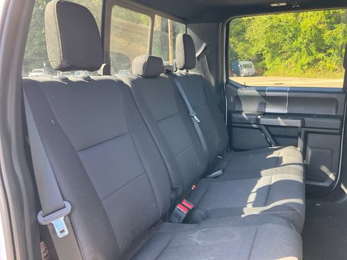 Used 2020 Ford F150 XLT w/ Equipment Group 302A Luxury AWD/4WD image 19