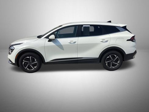 Used 2023 Kia Sportage LX AWD/4WD image 2