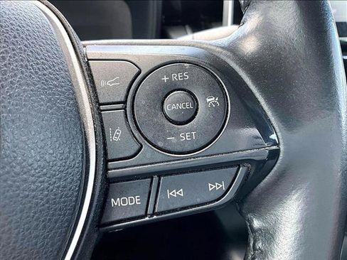Used 2021 Toyota Corolla SE FWD image 21