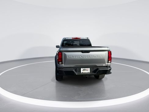 Used 2025 Chevrolet Colorado Trail Boss image 7