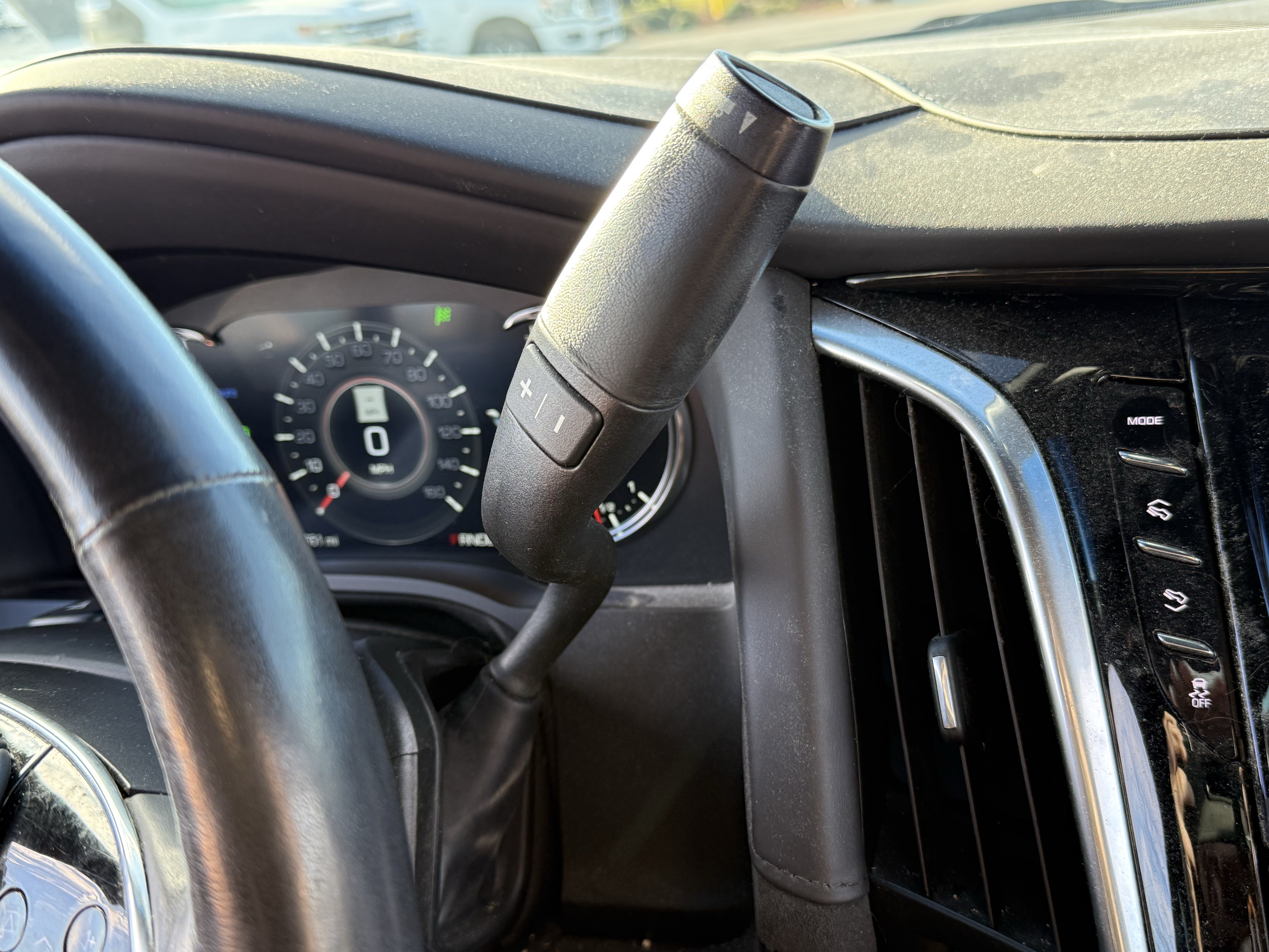 Used 2020 Cadillac Escalade Platinum RWD image 15