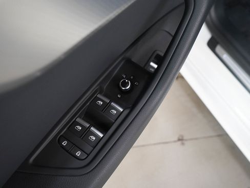 Used 2025 Audi A5 2.0T Premium Plus image 19