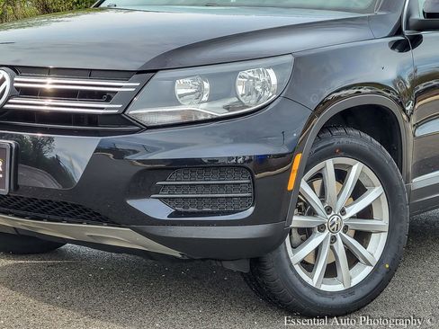 Used 2017 Volkswagen Tiguan Wolfsburg Edition image 3