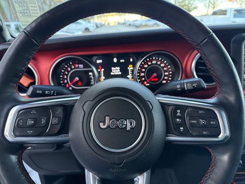 Used 2020 Jeep Gladiator Rubicon image 25