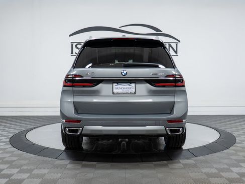 New 2026 BMW X7 xDrive40i w/ Executive Package image 6