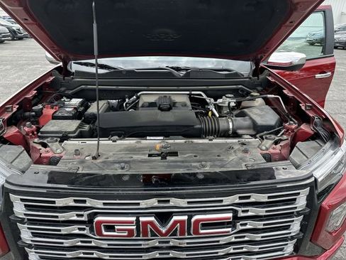 Used 2023 GMC Canyon Denali AWD/4WD image 19