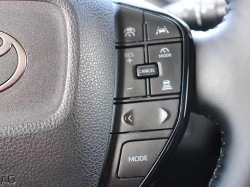 Used 2026 Toyota Prius XLE image 24