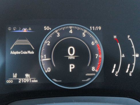 Used 2023 Lexus RX 350 Premium image 35