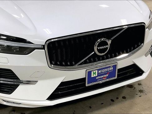 Certified 2023 Volvo XC60 B5 Core AWD/4WD image 31