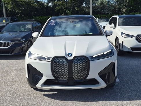 Used 2024 BMW iX xDrive50 w/ Premium Package AWD/4WD image 2