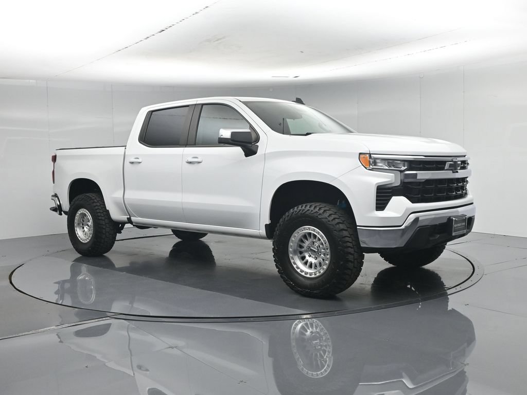 Used 2023 Chevrolet Silverado 1500 LT RWD image 28