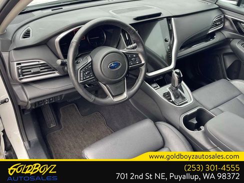 Used 2023 Subaru Outback Limited image 11