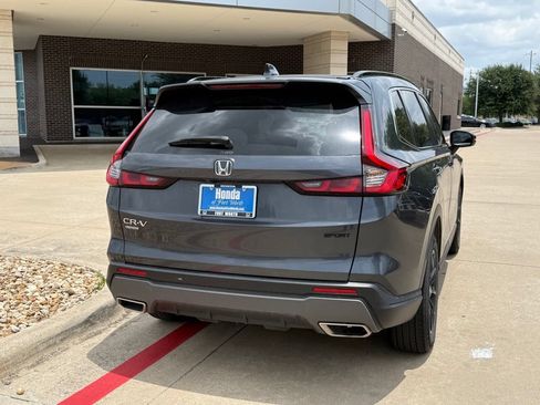 Used 2025 Honda CR-V Sport image 6