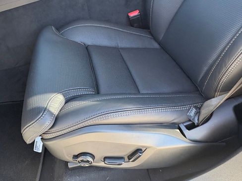 New 2026 Volvo XC60 B5 Ultra w/ Protection Package Premier image 20