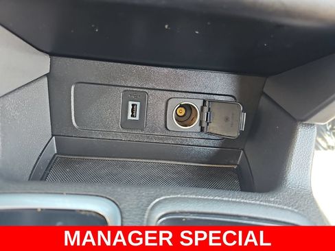 Used 2019 Ford Escape SEL AWD/4WD image 24
