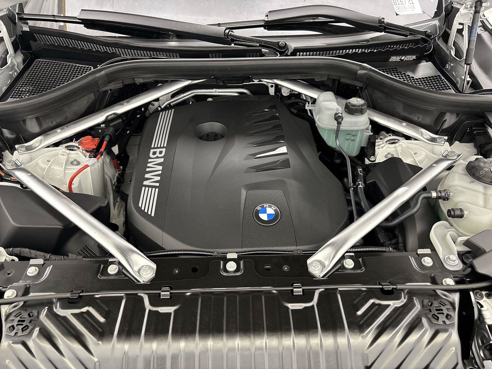 New 2027 BMW X5 M60i w/ Luxury Package AWD/4WD image 19
