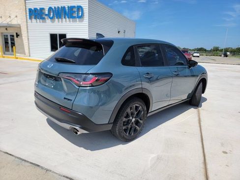 Used 2025 Honda HR-V Sport image 7