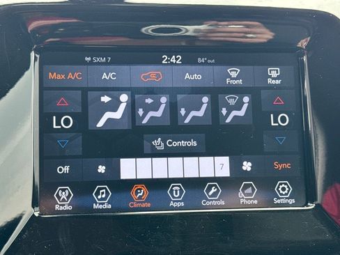 Used 2018 Jeep Compass Latitude w/ Popular Equipment Group AWD/4WD image 18
