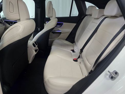New 2026 Mercedes-Benz GLC 300 4MATIC image 18