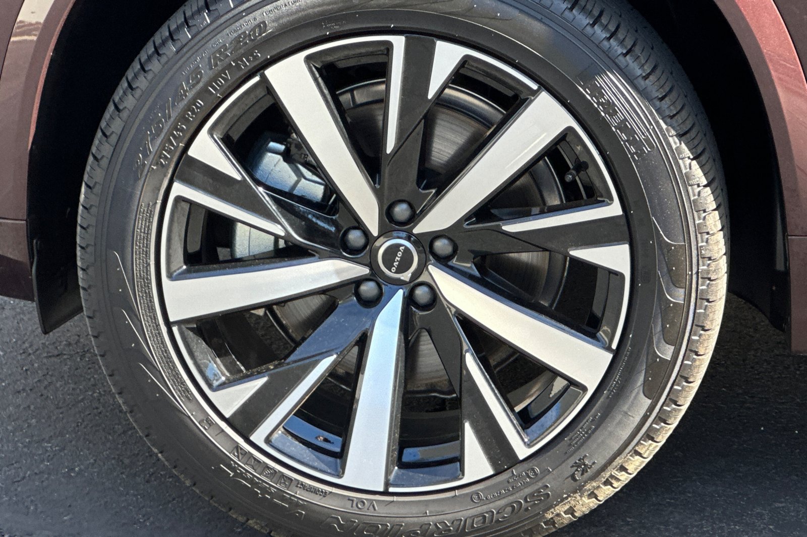 Certified 2026 Volvo XC90 B5 Core AWD/4WD image 36