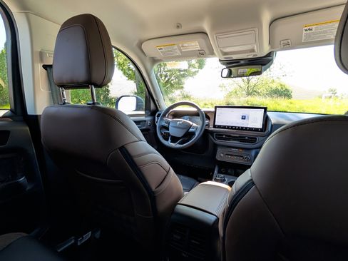 New 2026 Ford Bronco Sport Outer Banks AWD/4WD image 32