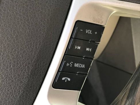 Used 2009 Lincoln MKX AWD image 11