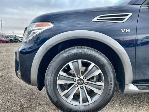 Used 2020 Nissan Armada SL image 19