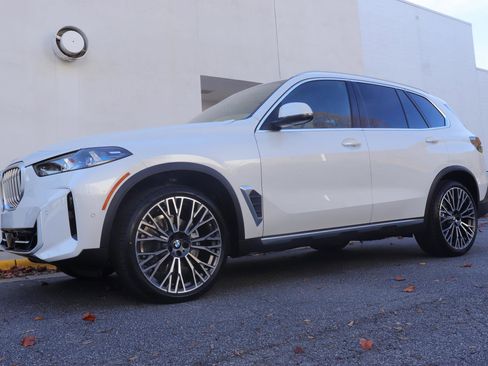New 2026 BMW X5 xDrive40i w/ Premium Package image 45