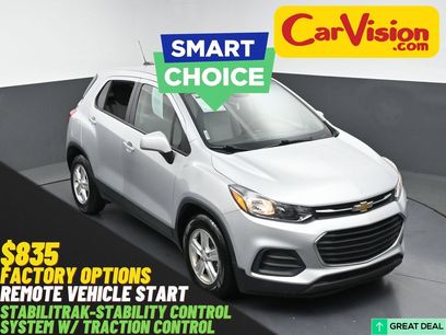 Used 2022 Chevrolet Trax LS w/ Tint and Cruise Package