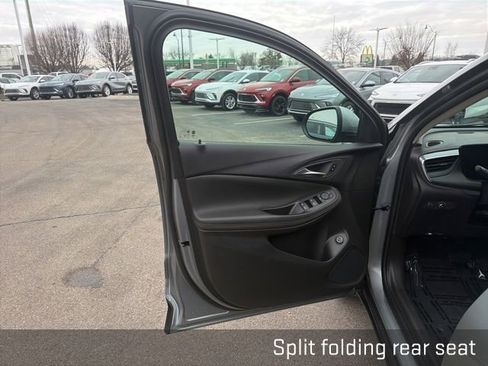 Used 2025 Buick Encore GX Preferred image 29