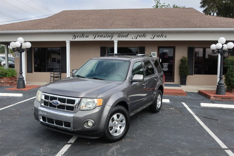 Used 2010 Ford Escape Limited FWD image 1