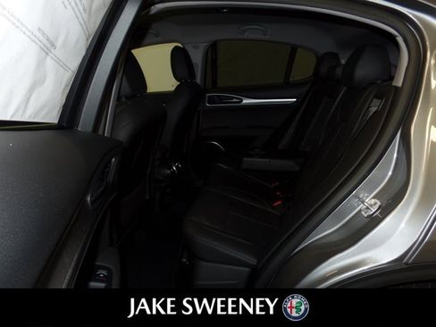 Used 2018 Alfa Romeo Stelvio Ti image 13