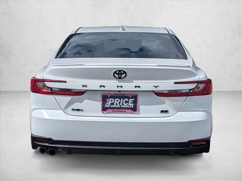 Used 2026 Toyota Camry SE FWD image 6