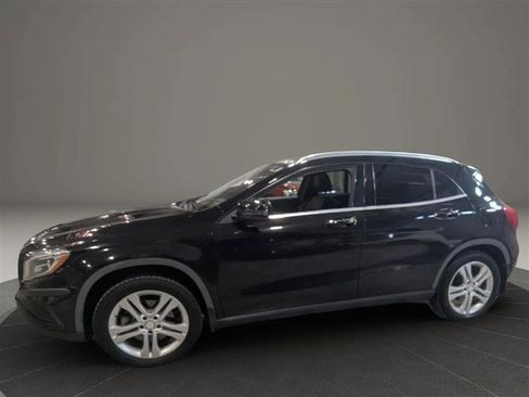 Used 2015 Mercedes-Benz GLA 250 4MATIC image 2