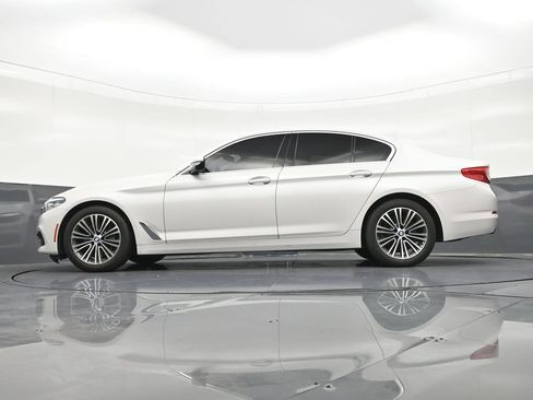 Used 2019 BMW 530i w/ Convenience Package RWD image 24
