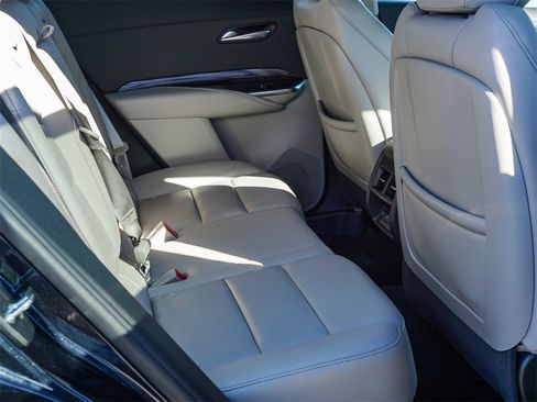 Used 2023 Cadillac XT4 Luxury w/ Cold Weather Package image 13