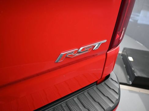Used 2022 Chevrolet Silverado 1500 RST RWD image 43
