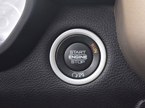 Used 2022 RAM 2500 Laramie image 33