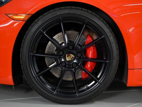 Used 2022 Porsche 718 Boxster GTS RWD image 18