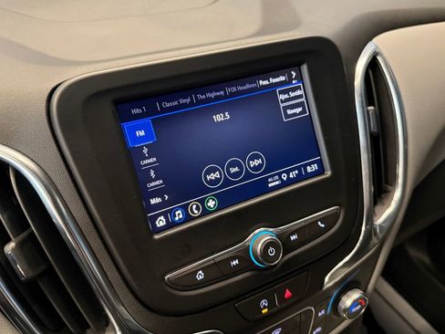 Used 2024 Chevrolet Equinox LS w/ LS Convenience Package image 13