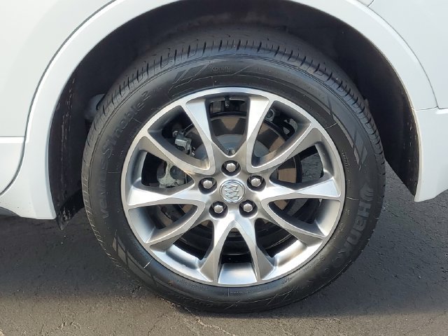 Used 2020 Buick Envision Essence w/ Experience Buick Package AWD/4WD image 37