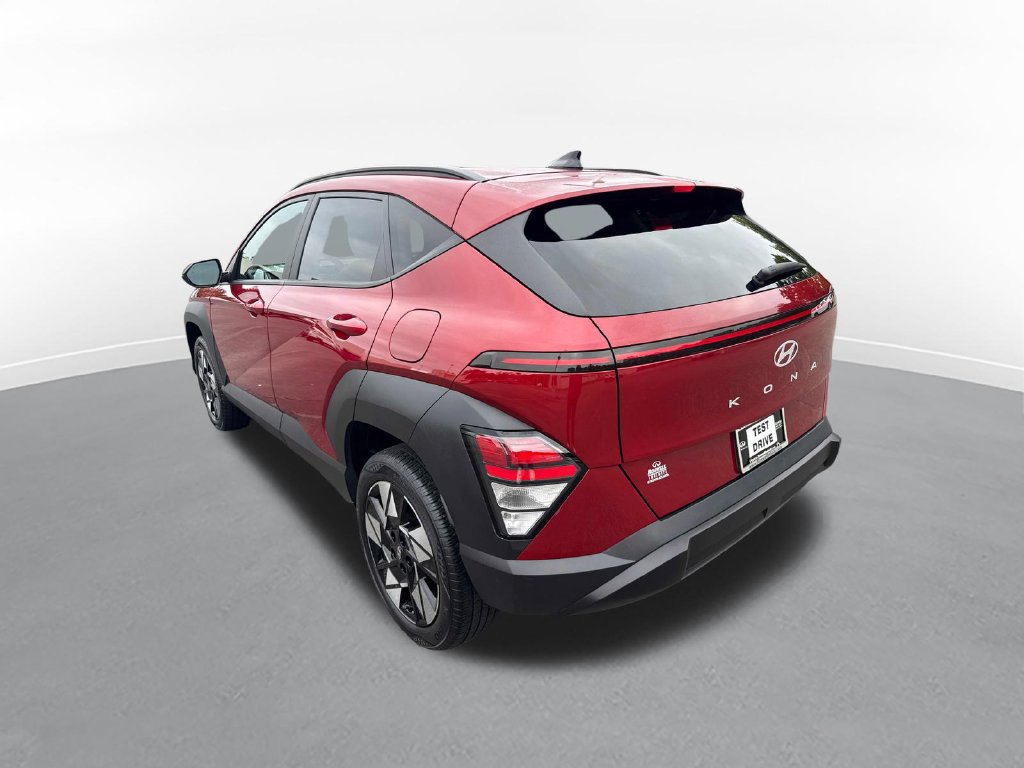 Used 2024 Hyundai Kona SEL AWD/4WD image 8