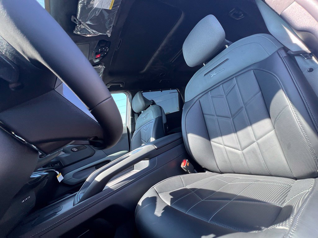 New 2027 Kia Telluride X-Line SX Prestige w/ Executive Package AWD/4WD image 13