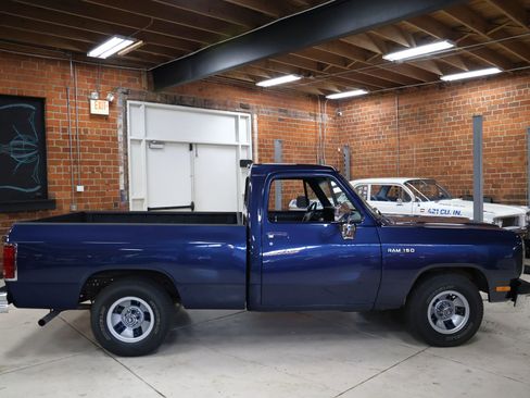 Used 1992 Dodge D/W Truck 150 image 28