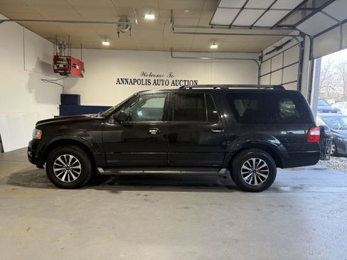 Used 2015 Ford Expedition EL XLT image 1