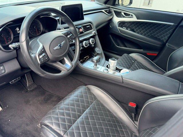 Used 2020 Genesis G70 3.3T w/ Sport Package RWD image 2