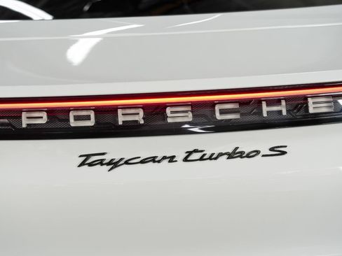 Used 2020 Porsche Taycan Turbo S AWD/4WD image 21