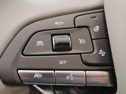 New 2025 Cadillac XT6 Premium Luxury w/ LPO, Floor Liner Package image 35