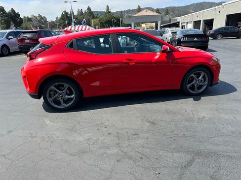 Used 2020 Hyundai Veloster 2.0 FWD image 4