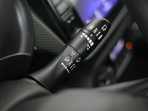 Used 2021 Nissan Kicks SV FWD image 15